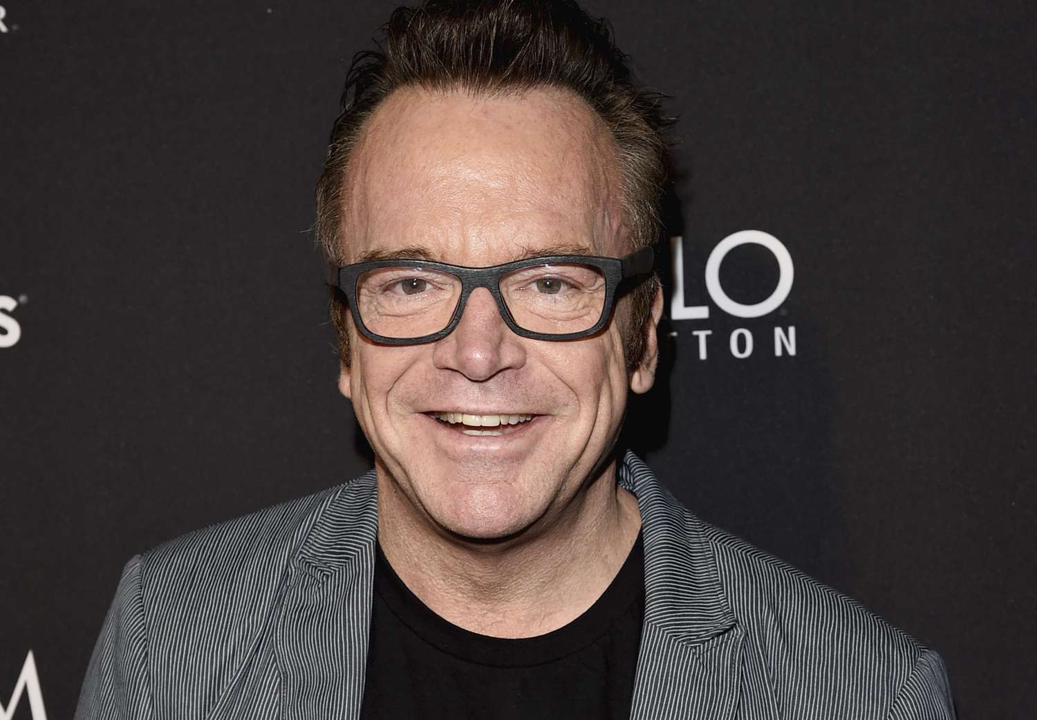 Tom Arnold’s Net Worth: a journey of success and enduring legacy